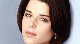 nevecampbell_thumb