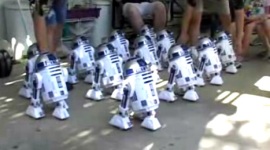 R2 Dance Fever