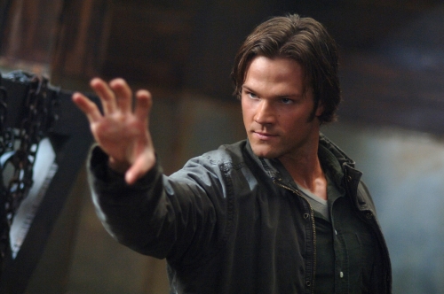 New “Smallville,” “Supernatural” This Evening