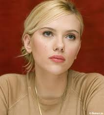 Johansson, Lively Competing for “Gravity” Role