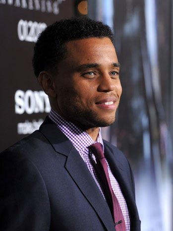 Ealy Cast in Robot Drama