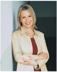 Writer Marti Noxon has been hired to write the screenplay for the upcoming "Tomb Raider" reboot.